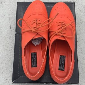 Gently Used! Deena and Ozzy